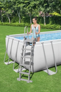 Piscine Hors-sol Power Steel 6,40 X 2,74 X 1,32 M Bestway 9 Piscine Hors-sol Power Steel 6,40 X 2,74 X 1,32 M Bestway -Piscine Aqua Vista 5611Z 3 0758