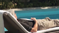 Robot De Piscine Electrique S100 Dolphin -Piscine Aqua Vista thumbnail 160060